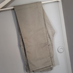 ■ $4 ■ CLOSET CLEAROUT